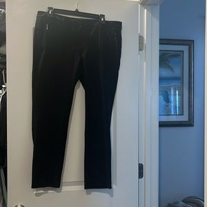 Size 12 New York and company black pants